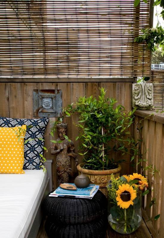 Zen balkong design bambu stoppade möbler