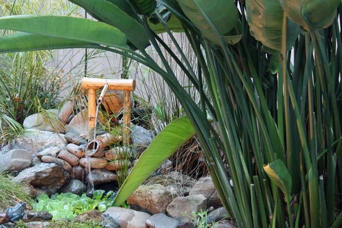 Bambu-i-trädgården-dekoration-trädgård-fontän-asiatisk stil-DIY
