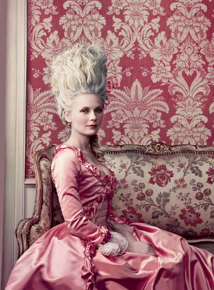 Gör barock frisyr själv Marie Antoinette Halloween kostymidéer