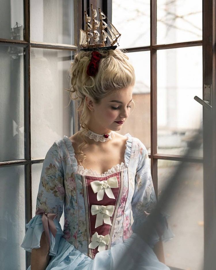Marie Antoinette Halloween kostym barock frisyrer damer gör dig instruktioner