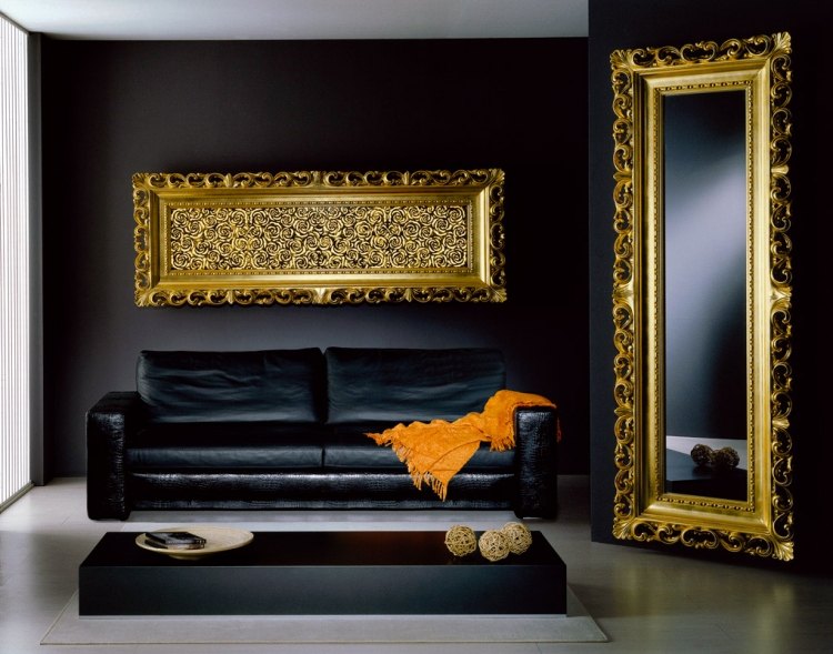 barock-möbler-modern-spegel-guld-svart-vägg färg-läder soffa