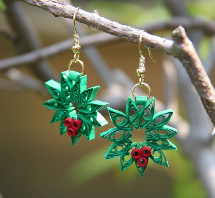 Hantverk idéer med papper prydnad stjärna grön jul dekorera smycken