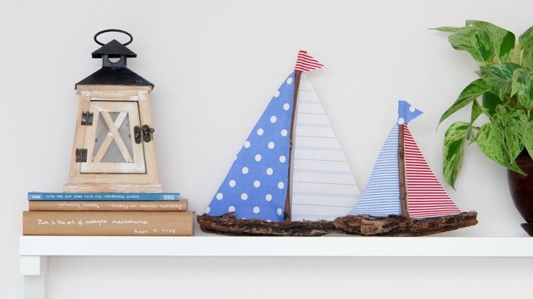 tinker-med-trä-med-barn-drivved-segelbåt-diy-dekoration
