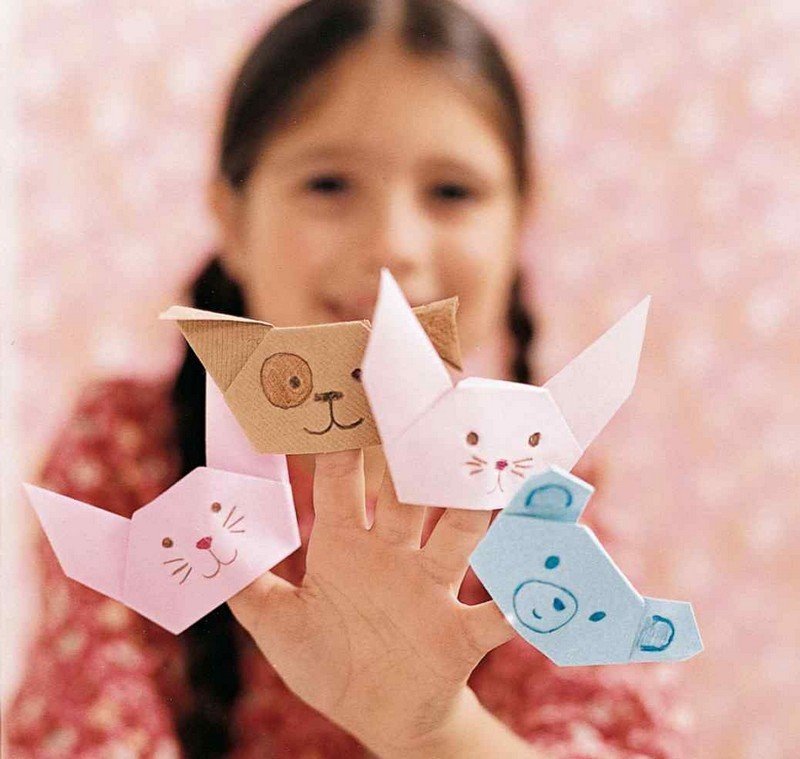 Hantverk-barn-origami-fingerdockor-vikningshundar