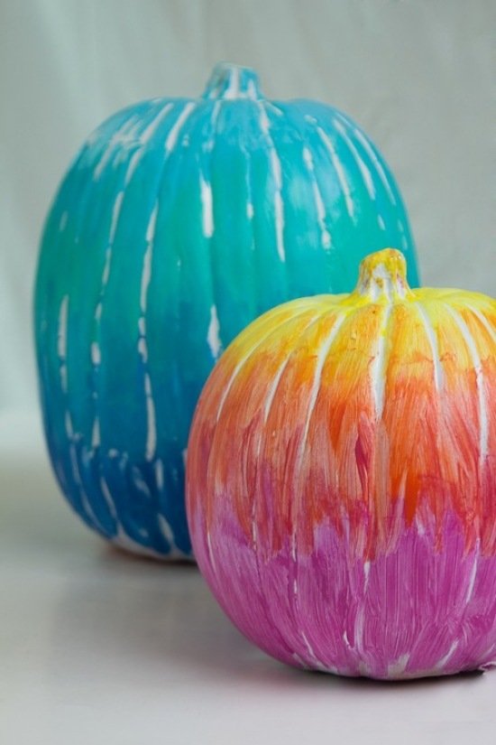 Hantverk idéer Halloween höstpumpor målar färgglada bordsdekorationer gör idéer själv