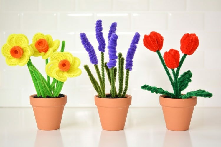 tinker-pip-rengöringsmedel-blommor-tulpan-lavendel-margarit-lerkrukor-små-dekoration-stjälkblad