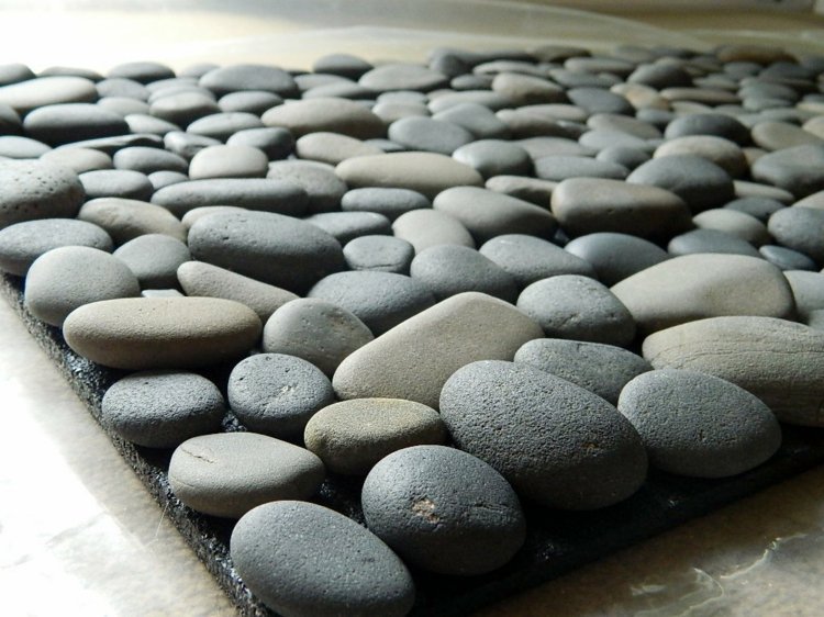 tinker-stenar-slät-yta-zen-utrustning-gummi-underlag