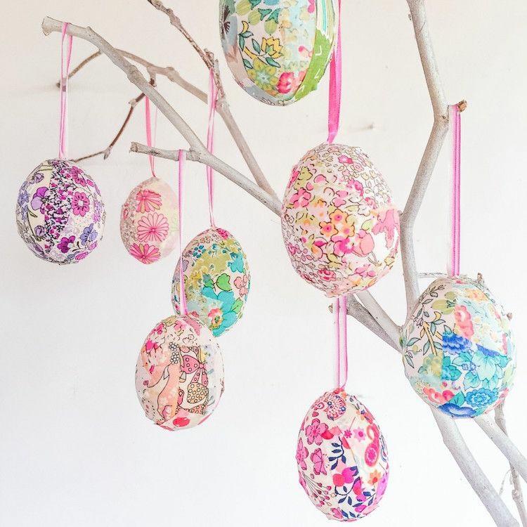 göra dekorationer med frigolit ägg dekorera påsk hänga upp