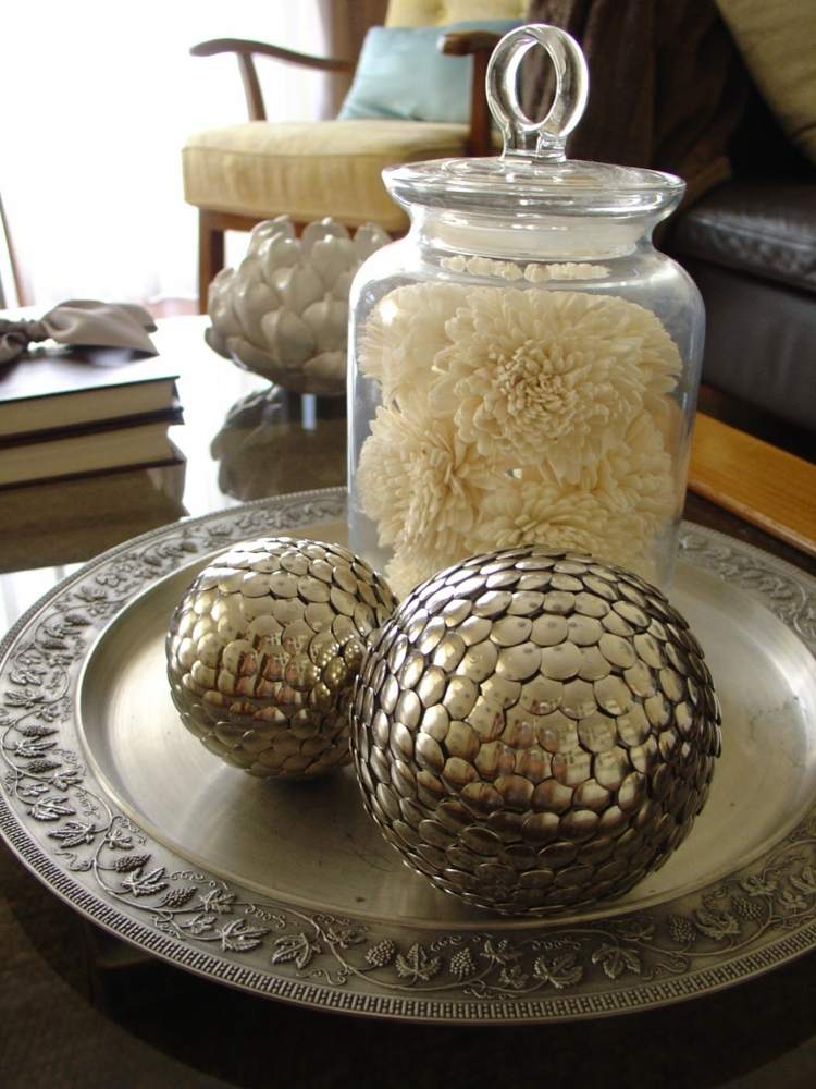 tumsticks-guld-koppar-bord dekorationsbollar