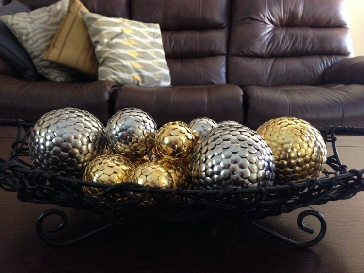 tinker med frigolitbollar höst-dekoration-guld-silver-tinker