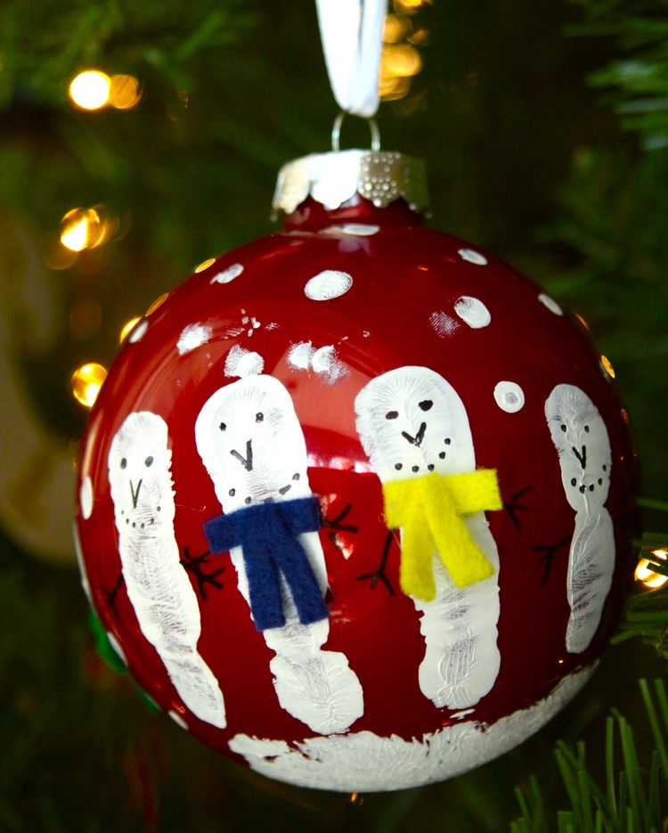 tinker-julklappar-jul-träd-bollar-snögubbar-filt-halsdukar