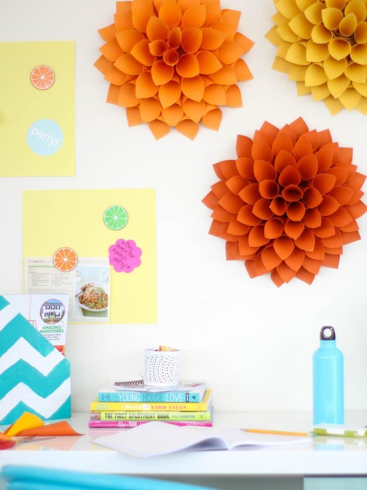 pappersblommor-tinker-gör-det-själv-dahlia-vägg-dekoration-kreativ