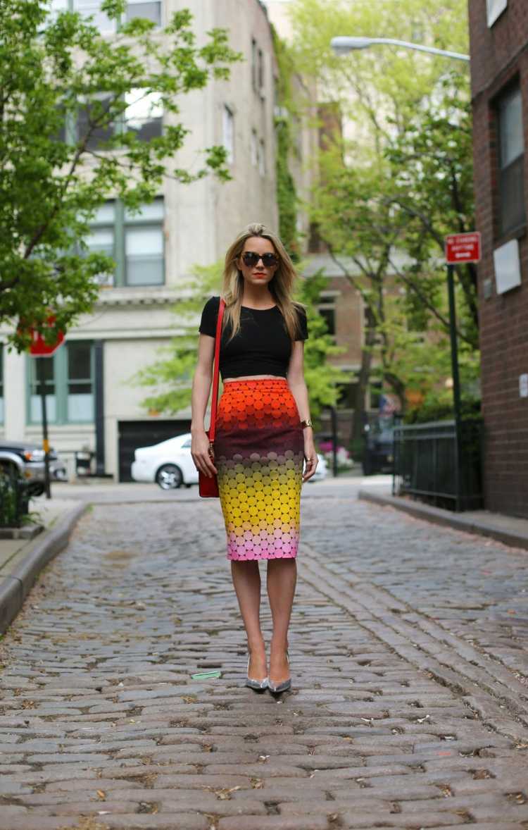 färgglada kjolar hög midja poäng crop tops