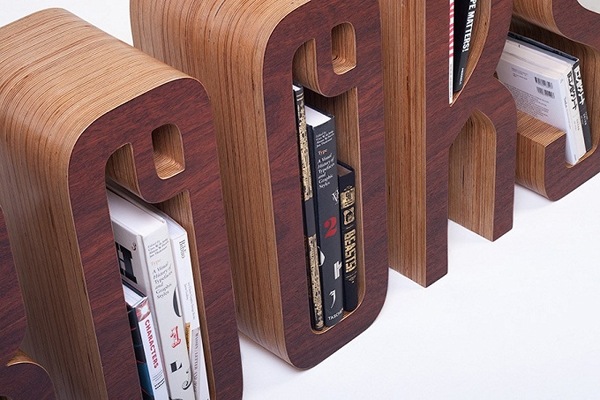 funktionella former trä bokhylla med modern design