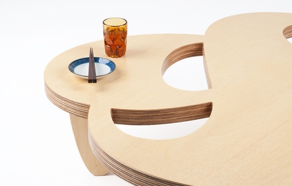 Praktiska ätprodukter av trä med modern design