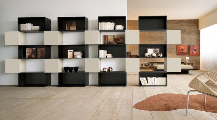 bokhylla-design-vardagsrum-modern-svart-klinker-tegelvägg