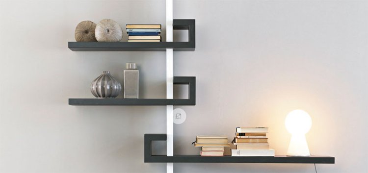 bokhylla-design-vägg-hylla-monokrom-minimalistisk-grå-vit