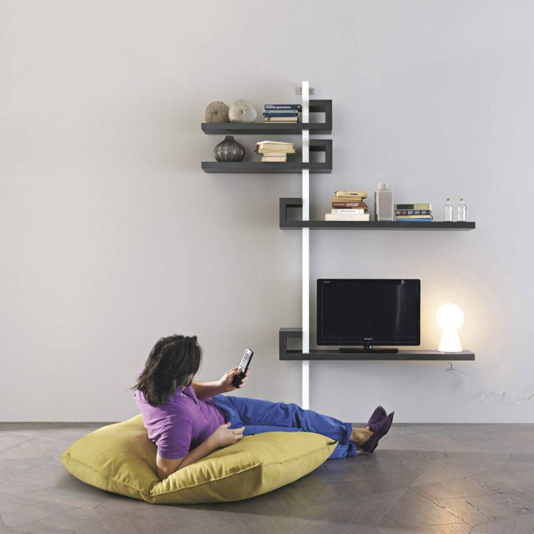 bokhylla-design-vardagsrum-vägg-hylla-minimalistisk-grå-vit-modern