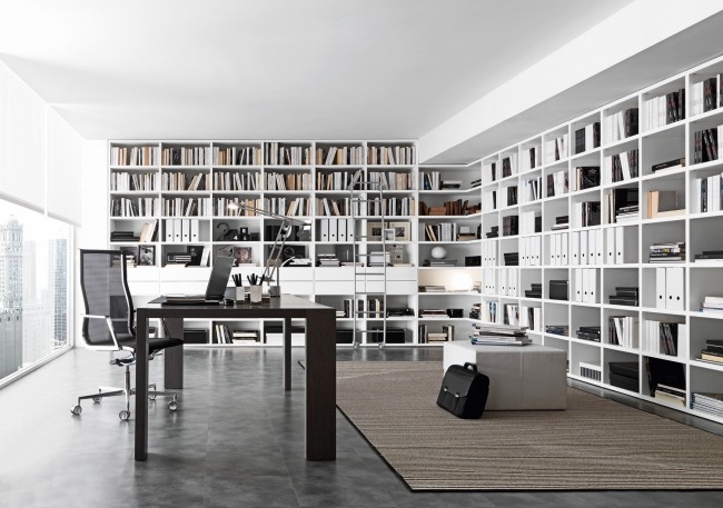 Kontorsmöbler-skrivbord kontorsstol-design böcker hyllsystem-pari dispari-serien