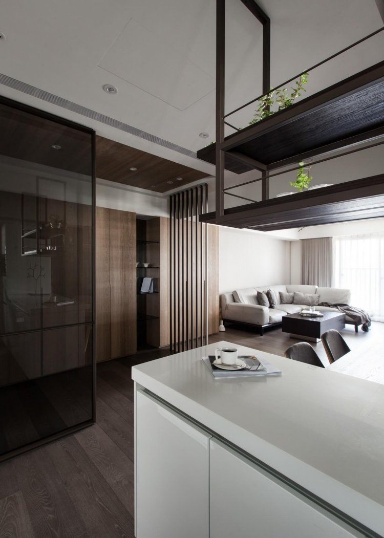 beige-färg-kök-trä-kakel-rum avdelare-inbyggd garderob-modern-rum design