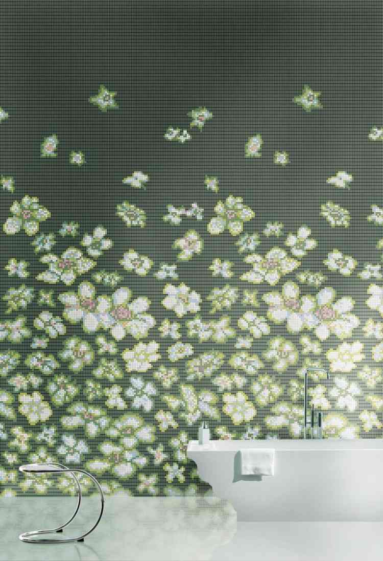 badrum-kakel-exempel-blommig-motiv-mosaik