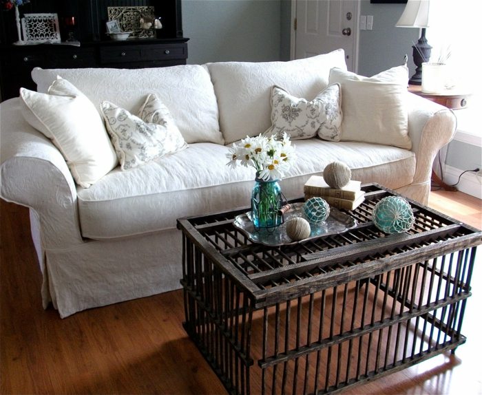 DIY soffbord bur vintage vardagsrum soffa vit