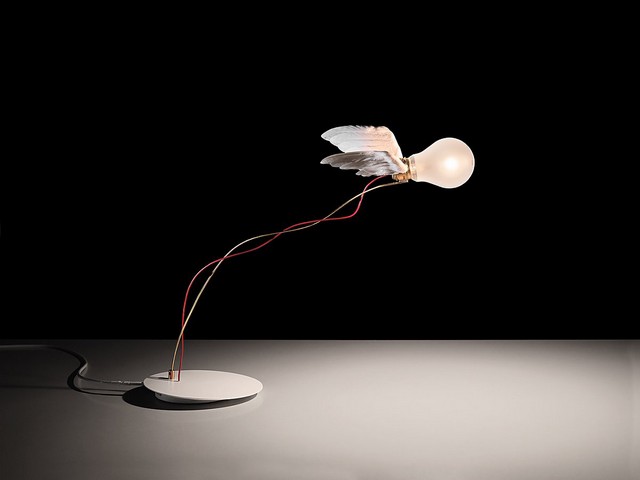 Halogenlampa bordslampa fågelfjäder dekorerad hantverk exakt tillverkning av tyska tillverkare