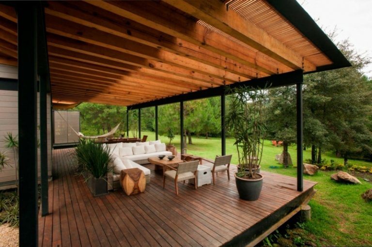 bilder trä terrass design gräsmatta soffa trädgård design