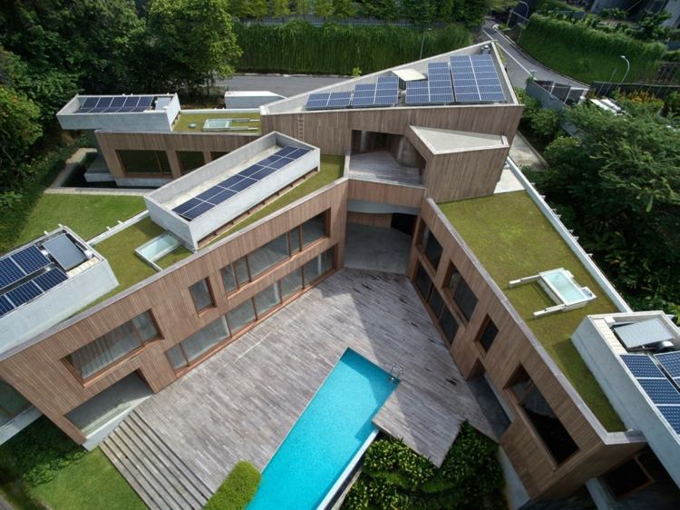 bio solhus tak-trädgård-solpaneler-takfönster