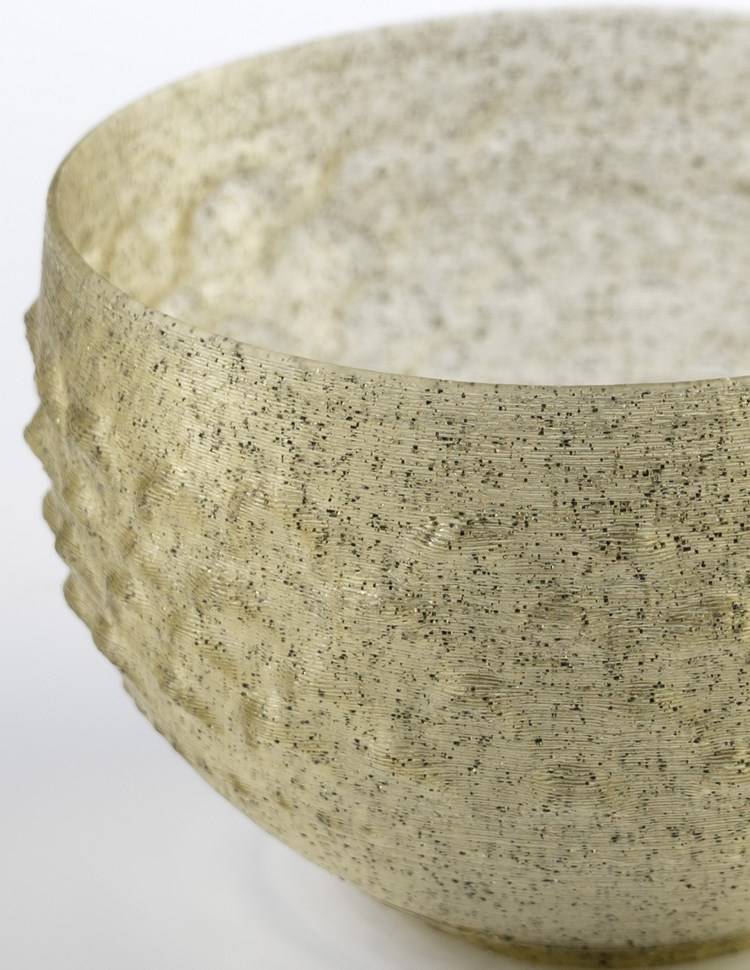 biobränslen tillverkningsprojekt alger majsstärkelse naturmaterial hållbar design mönster mugg skål närbild