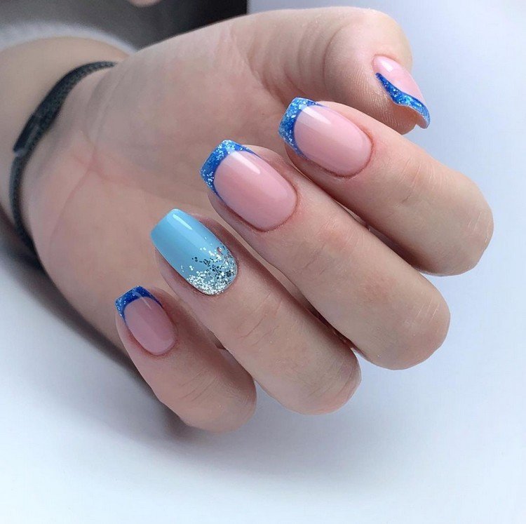 Pastellfärgade nageltips Franska naglar för korta naglar
