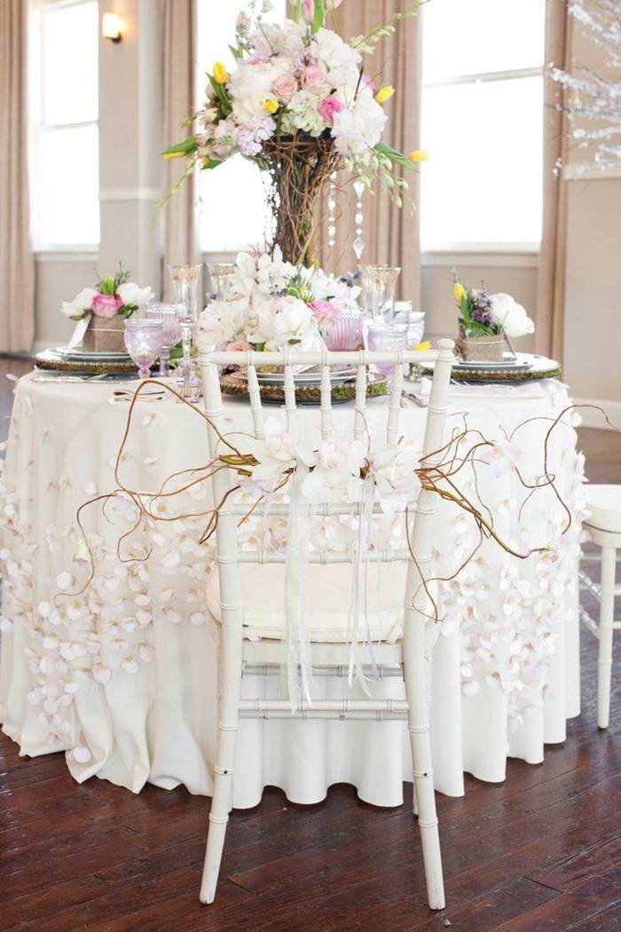 romantisk dekoration bröllop vit rosa bukett idé