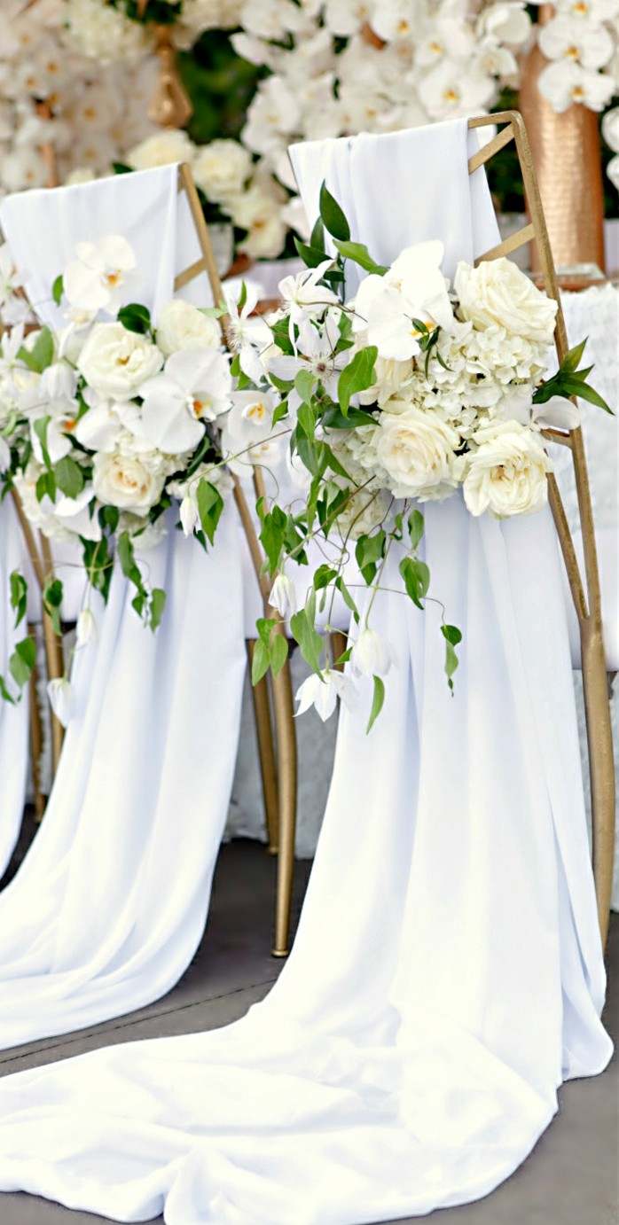 stol dekoration bröllop blommor vit idé romantisk