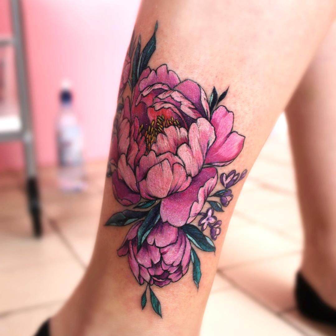 Pion blomma tatuering fot tatuering idéer kvinnor