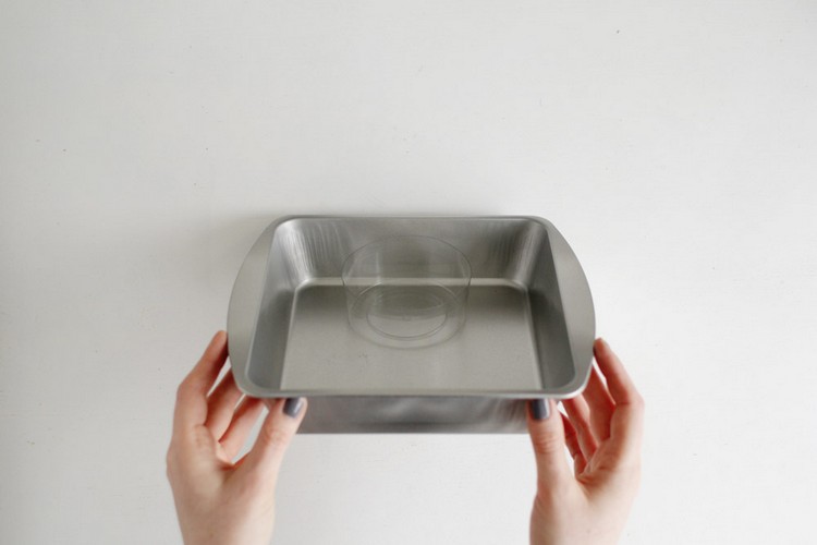 Blomkruka-betong-gör-det-själv-form-bakplåt-plastbehållare