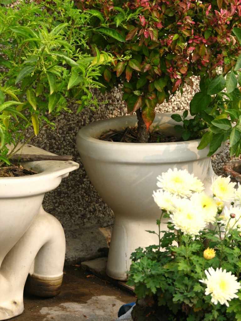 DIY blomkrukor utomhus toalett idé baeumchen