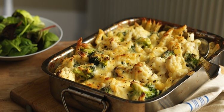 Recept för högt blodtryck - gryta med potatis, broccoli, blomkål och skinka