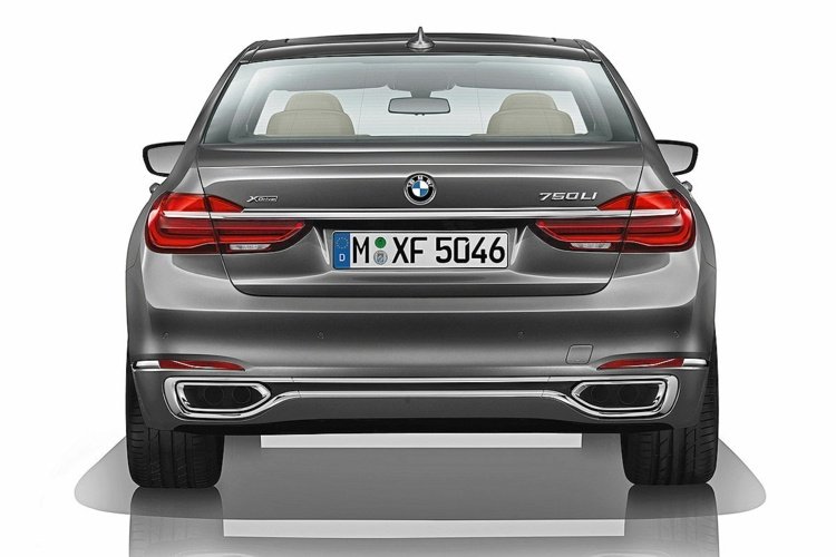 BMW 7 -serie 2017 bakre bromsljus emblem avgaser