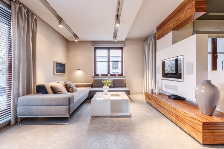 Golvtrender 2019/2020 moderna golvplattor i stort format i det moderna vardagsrummet