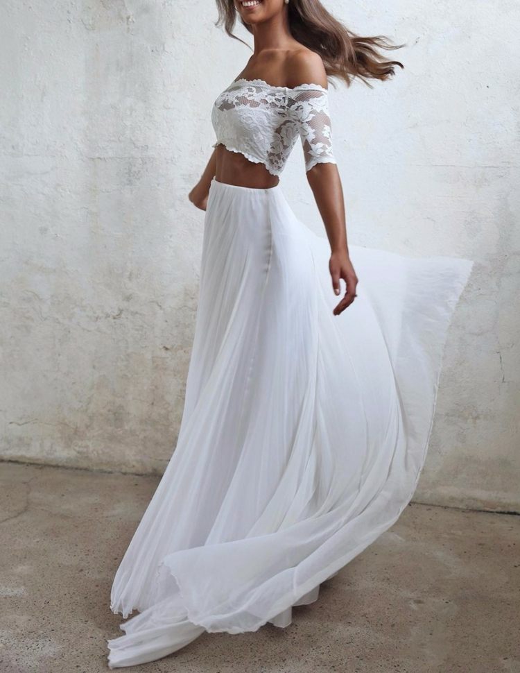 boho-bröllopsklänning-strand-bröllop-tvådelad-topp-ärm-beskuren kjol