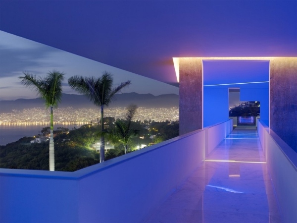 encanto designerhotell i acapulco blått LED -ljus