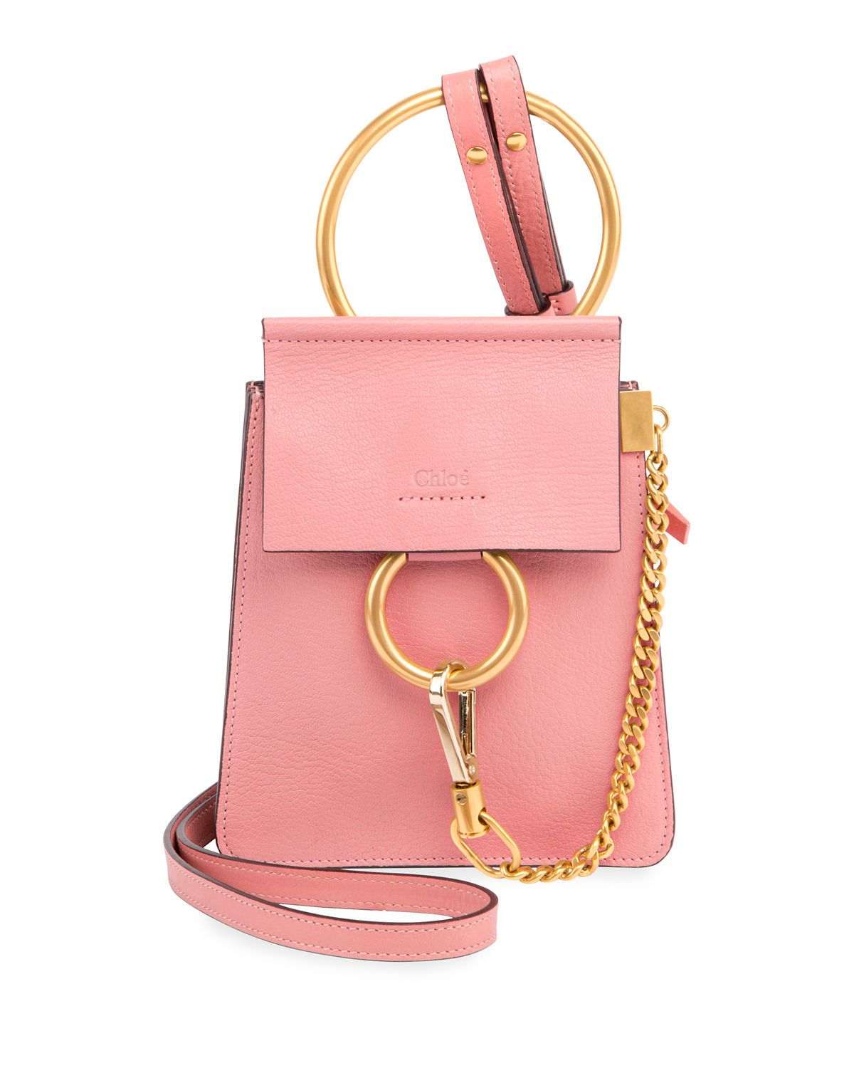 liten handväska rosa modetrender sommartillbehör smycken Chloe