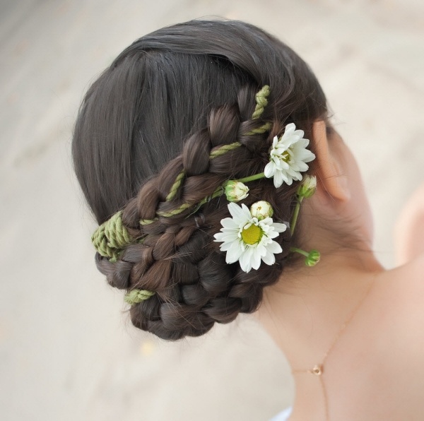flätor-fläta-frisyr-daisy-hår tillbehör