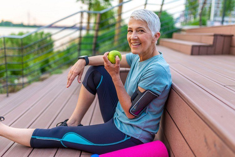 Med 50 viktminskningstips Styrketräning för kvinnor över 50 år