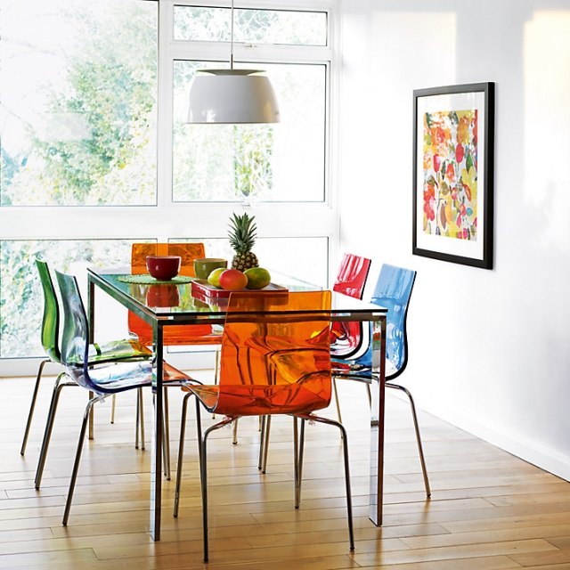 kök-stolar-akryl-glas-modern-ergonomiskt utformad-metall-ram