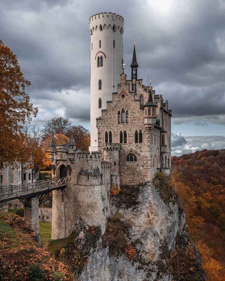 Lichtenstein slott besöker Tysklands vackraste slott