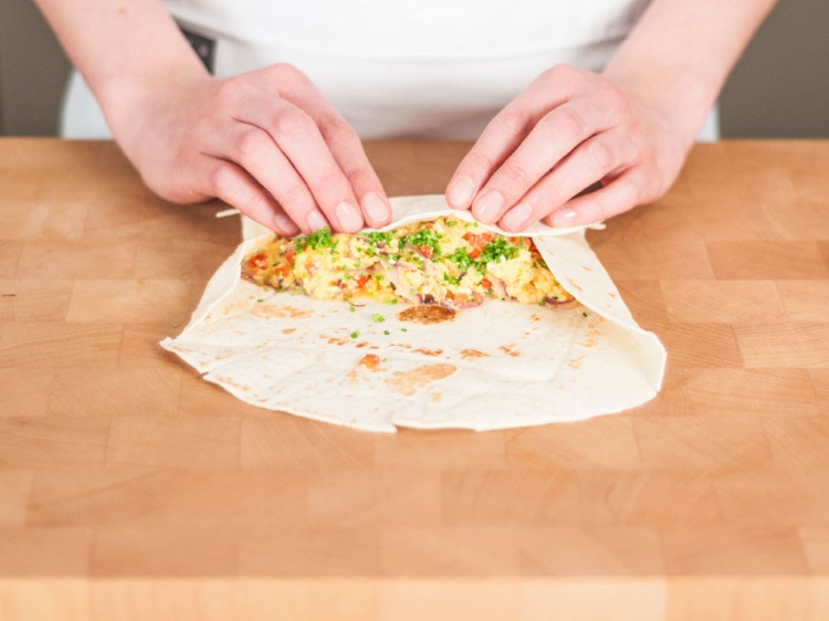 Burrito-recept-tortilla-vik-rull-förbered
