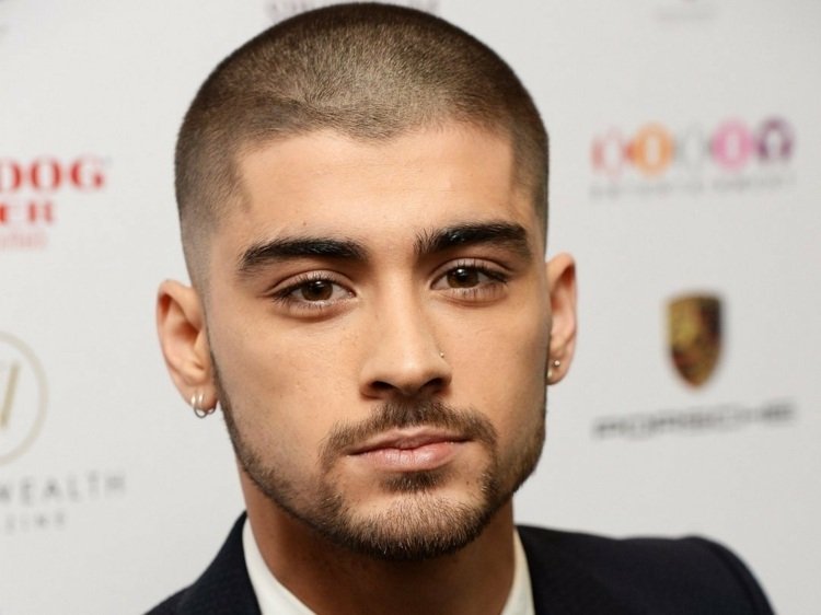 buzz cut för män trend kort frisyr Zayn Malik