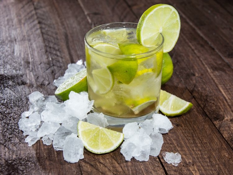 caipirinha recept caipirinha-lime-juice-socker