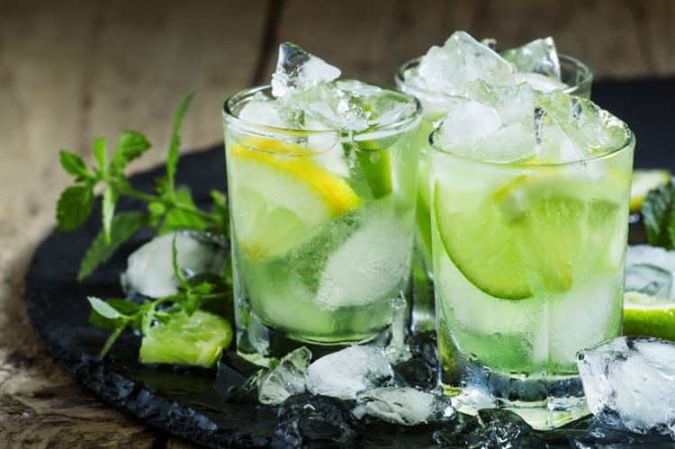 caipirinha recept brasilianskt-raffinerat-socker-isbitar